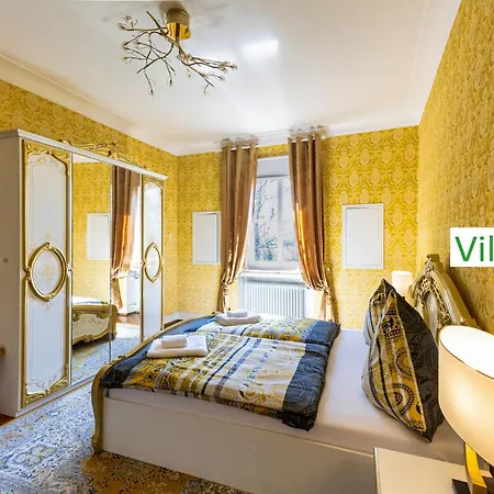 Villa Luxury Emg - Historische Mit Sauna, Spa, Garten & Grossem Essbereich Fuer Bis Zu 22 Personen