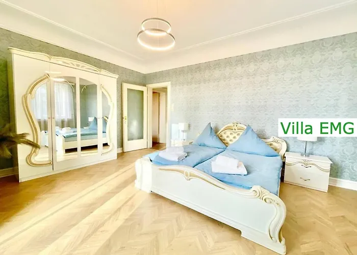 Luxury Emg - Historische Mit Sauna, Spa, Garten & Grossem Essbereich Fuer Bis Zu 22 Personen * Steinfurt